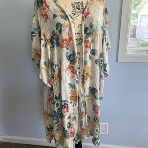 Maurices Floral Kimono with‎ Multicolor Design